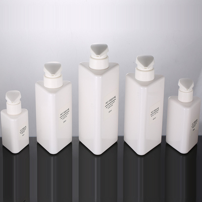 Toptan 100ml 200ml 300ml Üçgen Şekli Geri Dönüşüm Plastik Pet Losyon Kabı Siyah Havasız Pompa 500ml Şampuan Şişeleri